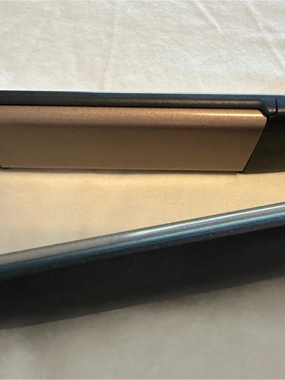 GEM Glamour Energy Magic Hair Straightener – Like New ✨